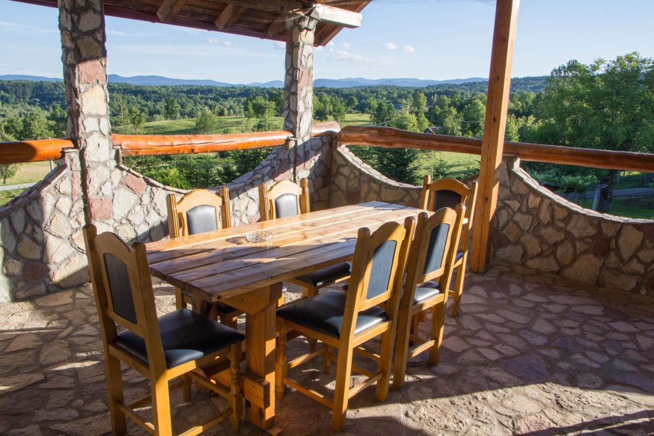 Lavanda Farm Apartmani Rakovica Ngoại thất bức ảnh
