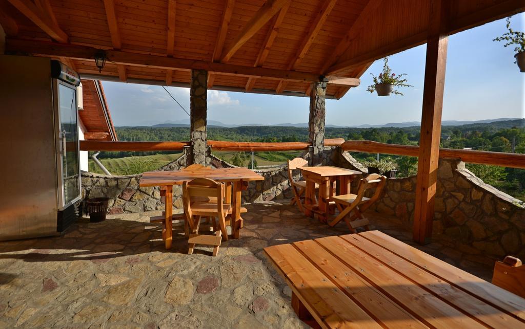 Lavanda Farm Apartmani Rakovica Phòng bức ảnh