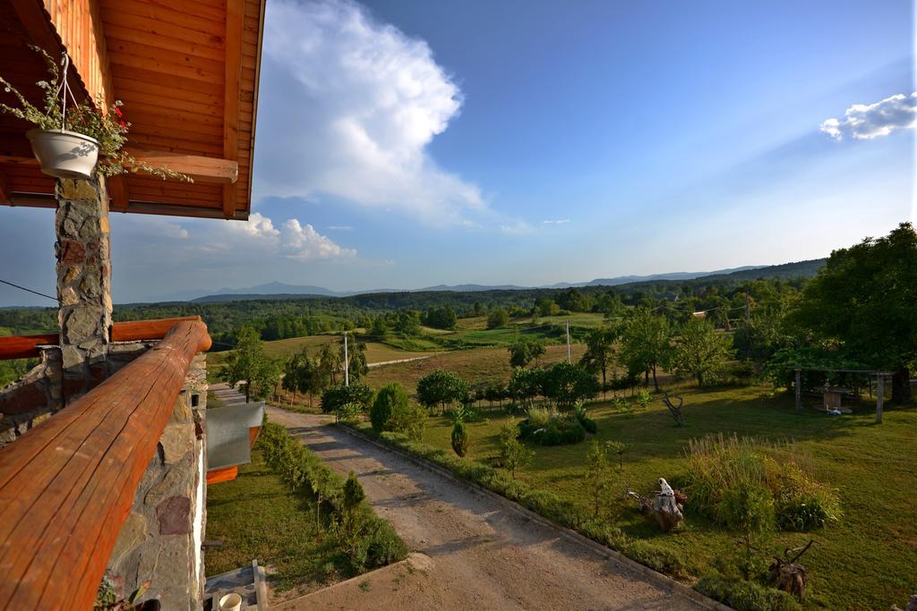 Lavanda Farm Apartmani Rakovica Phòng bức ảnh